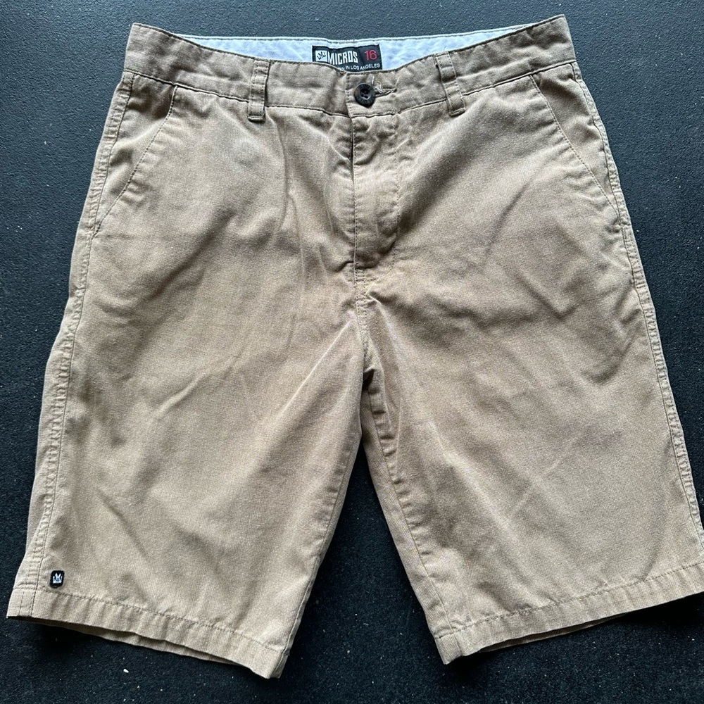 Micros shorts size 16